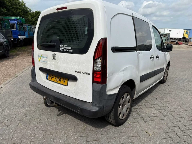 Peugeot - partner - 122 1.6 hdi l1 xr - bedrijfswagen - afbeelding 19 van  21