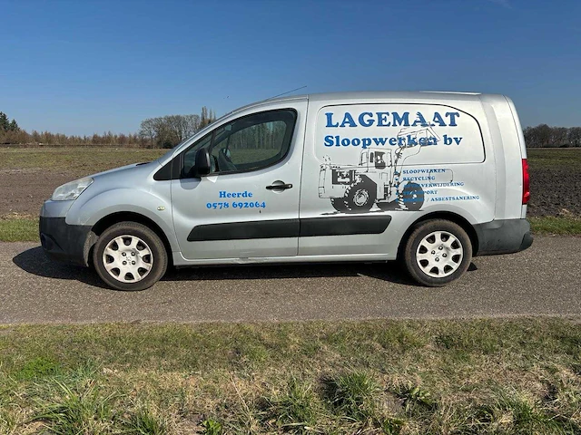 Peugeot - partner - 122 1.6 hdi l2xt pr+ - 6-vnn-32 - 2011 - afbeelding 11 van  12