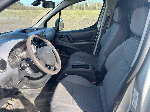 Peugeot - partner - 122 1.6 hdi l2xt pr+ - 6-vnn-32 - 2011 - afbeelding 12 van  12
