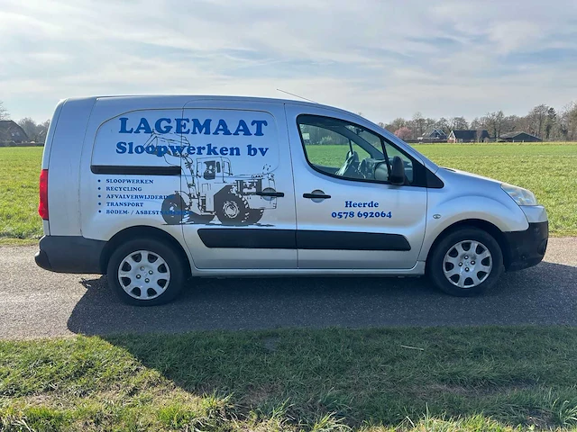 Peugeot - partner - 122 1.6 hdi l2xt pr+ - 6-vnn-32 - 2011 - afbeelding 7 van  12
