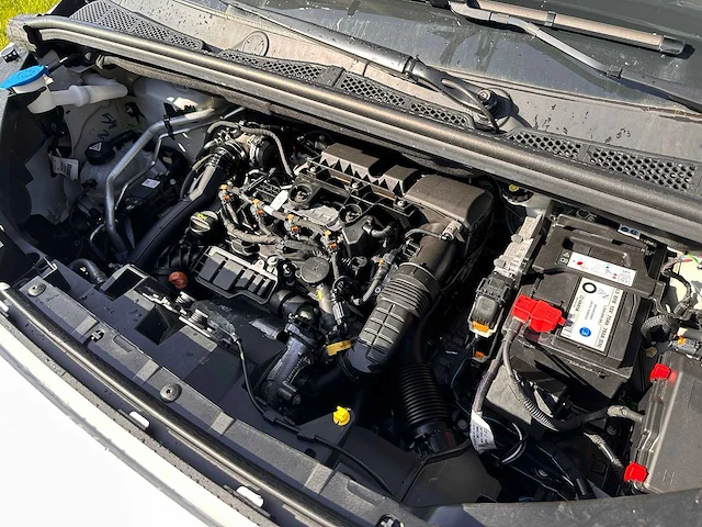 Peugeot - partner - 1.5 bluehdi 130 eat8 - v-73-djb - afbeelding 7 van  15