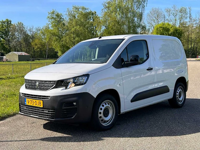 Peugeot - partner - 1.5 bluehdi 130 eat8 - v-73-djb - afbeelding 1 van  15