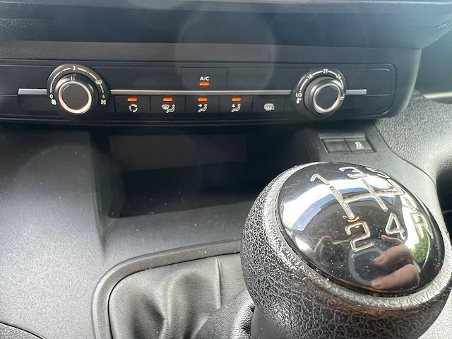 Peugeot - partner - 1.5 bluehdi pro - vbx-66-v - afbeelding 6 van  15