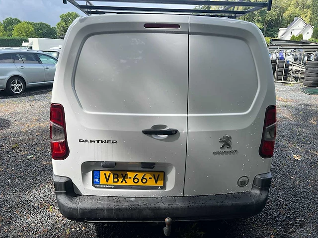 Peugeot - partner - 1.5 bluehdi pro - vbx-66-v - afbeelding 11 van  15