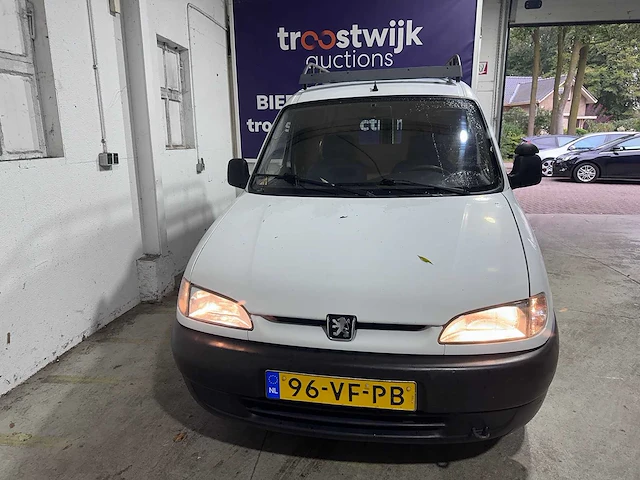 Peugeot - partner - 170c 1.4 benzine 500kg - 96-vf-pb - afbeelding 17 van  18
