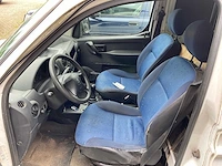 Peugeot - partner - 170c 1.9 d avant.500 - bedrijfswagen - afbeelding 4 van  19
