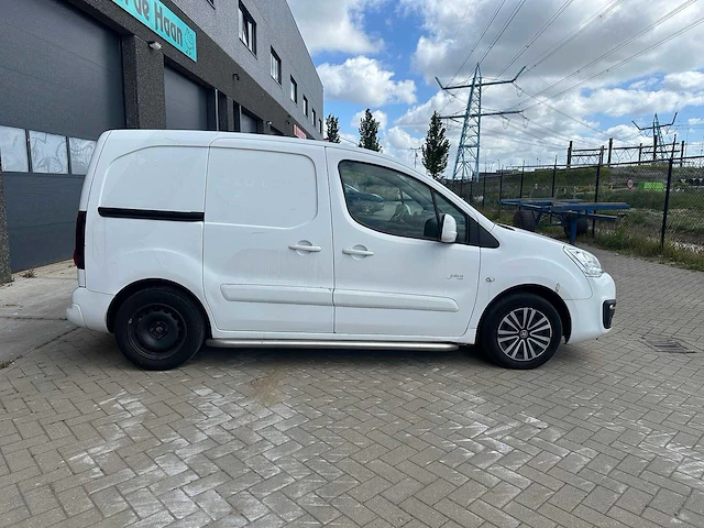 Peugeot - partner - 2017 - 120 1.6 bluehdi l1pp - bedrijfswagen - afbeelding 9 van  13