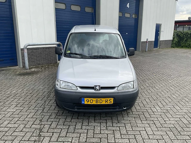 Peugeot - partner 190c 2.0 hdi avantage bedrijfswagen - afbeelding 9 van  16