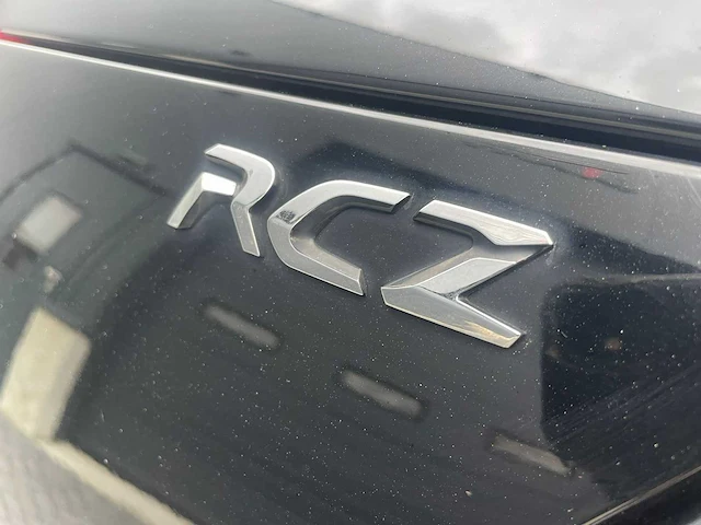 Peugeot - rcz - personenauto - 2013 - afbeelding 33 van  37