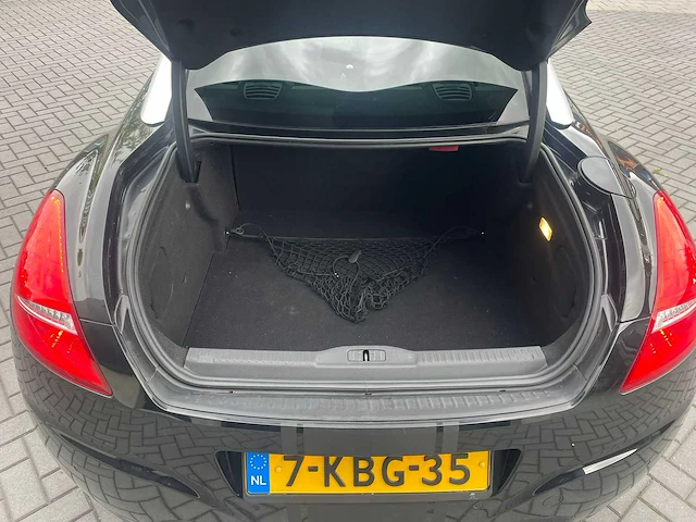 Peugeot - rcz - personenauto - 2013 - afbeelding 36 van  37