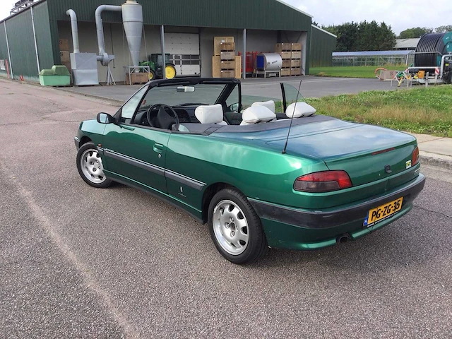 Peugeot - roland-garros cabrio - 306 - oldtimer - afbeelding 3 van  21