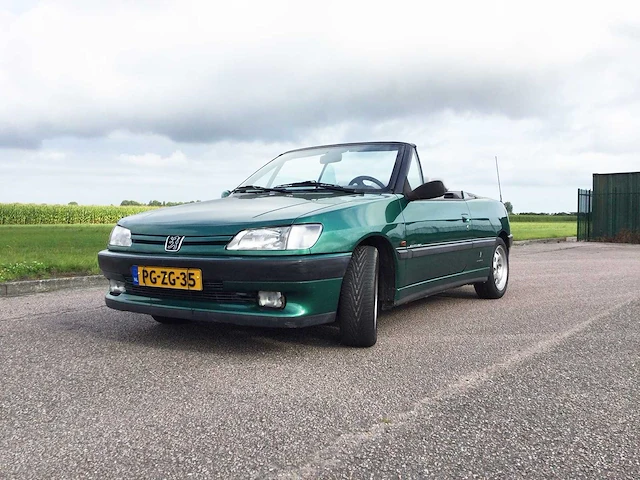 Peugeot - roland-garros cabrio - 306 - oldtimer - afbeelding 7 van  21