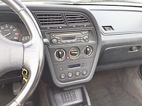 Peugeot - roland-garros cabrio - 306 - oldtimer - afbeelding 11 van  21