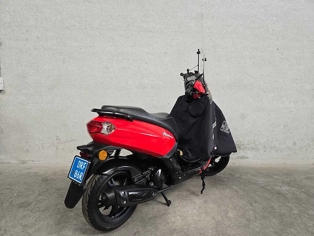 Peugeot - snorscooter - kisbee 4t - 25km uitvoering drf86r - afbeelding 7 van  8