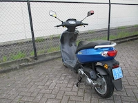Peugeot - snorscooter - kisbee 4t - scooter - afbeelding 2 van  11