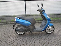 Peugeot - snorscooter - kisbee 4t - scooter - afbeelding 8 van  11