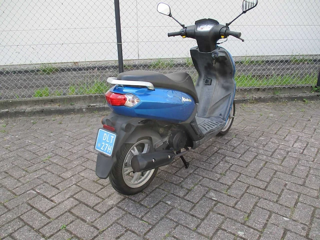 Peugeot - snorscooter - kisbee 4t - scooter - afbeelding 9 van  11