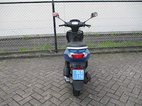 Peugeot - snorscooter - kisbee 4t - scooter - afbeelding 10 van  11