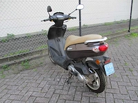 Peugeot - snorscooter - kisbee 4t - scooter - afbeelding 2 van  11