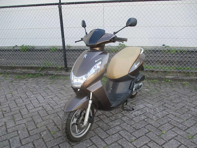 Peugeot - snorscooter - kisbee 4t - scooter - afbeelding 4 van  11
