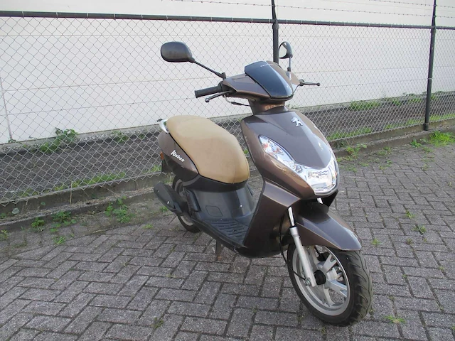 Peugeot - snorscooter - kisbee 4t - scooter - afbeelding 7 van  11
