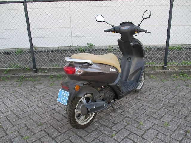Peugeot - snorscooter - kisbee 4t - scooter - afbeelding 9 van  11
