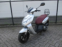 Peugeot - snorscooter - kisbee 4t injectie - scooter - afbeelding 4 van  11