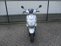 Peugeot - snorscooter - kisbee 4t injectie - scooter - afbeelding 5 van  11