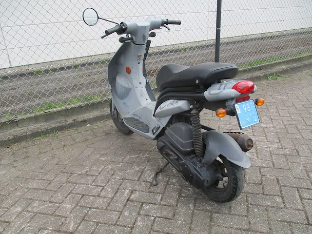 Peugeot - snorscooter - ludix one 2 takt - scooter - afbeelding 2 van  11