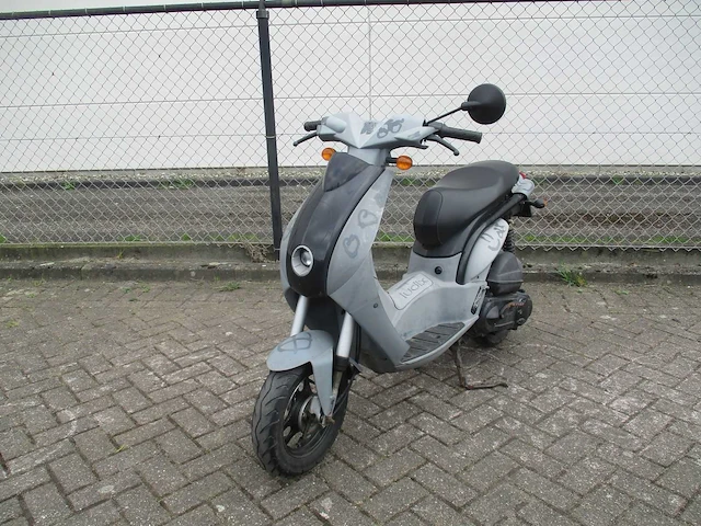 Peugeot - snorscooter - ludix one 2 takt - scooter - afbeelding 4 van  11