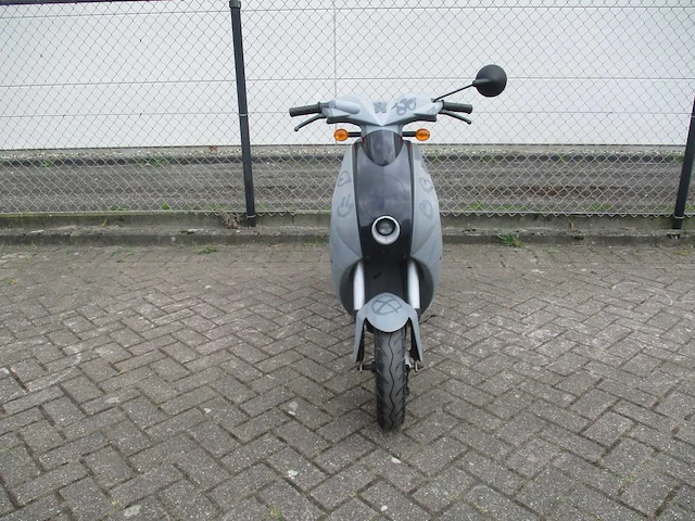 Peugeot - snorscooter - ludix one 2 takt - scooter - afbeelding 5 van  11