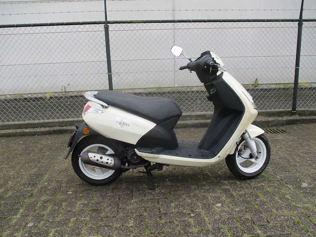 Peugeot - snorscooter - new viva city sixties - scooter - afbeelding 9 van  12