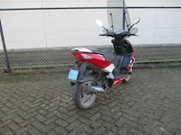 Peugeot - snorscooter - speedfight 3 - scooter - afbeelding 9 van  11