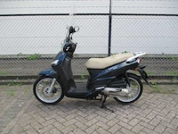 Peugeot - snorscooter - tweet evo - scooter - afbeelding 1 van  12