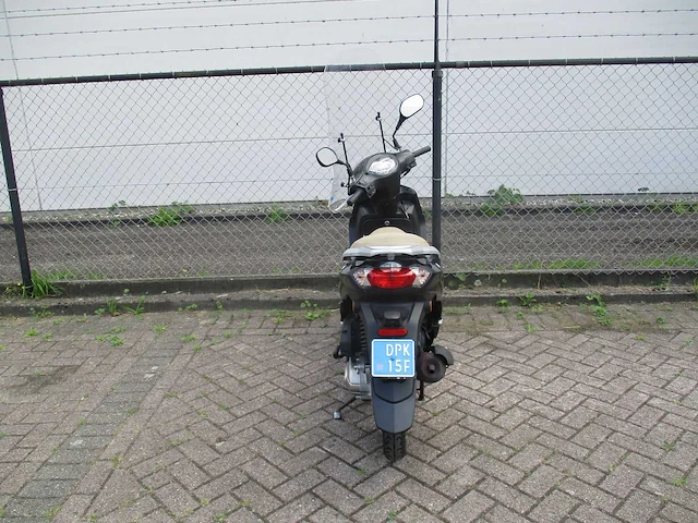 Peugeot - snorscooter - tweet evo - scooter - afbeelding 11 van  12