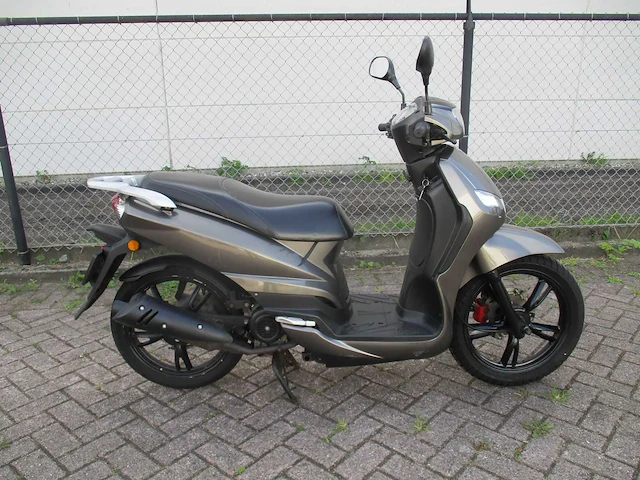 Peugeot - snorscooter - tweet evo - scooter - afbeelding 8 van  11