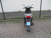 Peugeot - snorscooter - tweet evo - scooter - afbeelding 10 van  11