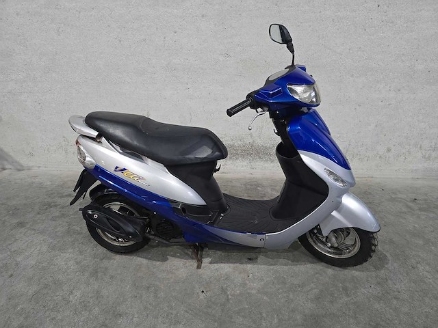 Peugeot - snorscooter - v-click - 4t 25km uitvoering d250bl - afbeelding 2 van  7