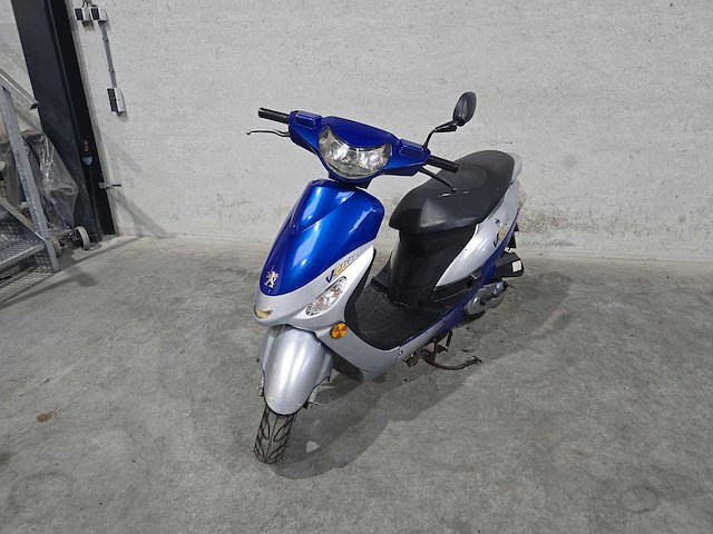 Peugeot - snorscooter - v-click - 4t 25km uitvoering d250bl - afbeelding 4 van  7