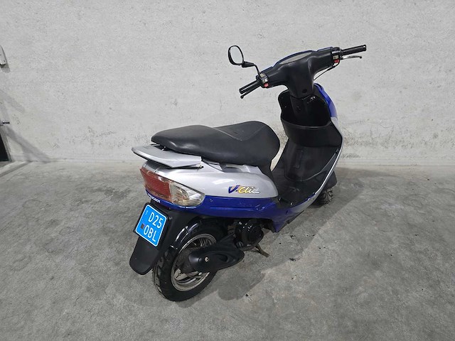 Peugeot - snorscooter - v-click - 4t 25km uitvoering d250bl - afbeelding 6 van  7