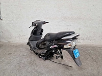 Peugeot - snorscooter - v click - 4t 25km uitvoering f975gb - afbeelding 8 van  11