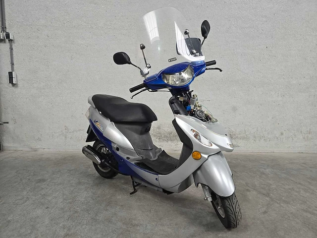 Peugeot - snorscooter - v-click - 4t 25km uitvoering fv509s - afbeelding 4 van  7
