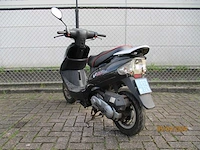 Peugeot - snorscooter - v-click - scooter - afbeelding 9 van  10