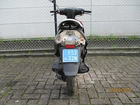 Peugeot - snorscooter - v-click - scooter - afbeelding 10 van  10
