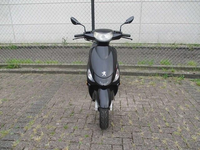 Peugeot - snorscooter - v-click - scooter - afbeelding 3 van  12