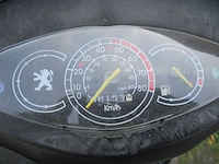 Peugeot - snorscooter - v-click - scooter - afbeelding 3 van  11