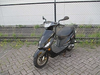 Peugeot - snorscooter - v-click - scooter - afbeelding 4 van  11