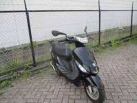 Peugeot - snorscooter - v-click - scooter - afbeelding 7 van  11