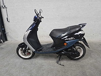 Peugeot - snorscooter - viva city - 2t 25km uitvoering 23dnf3 - afbeelding 1 van  7
