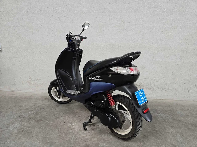 Peugeot - snorscooter - viva city - 2t 25km uitvoering 35fjb1 - afbeelding 6 van  8